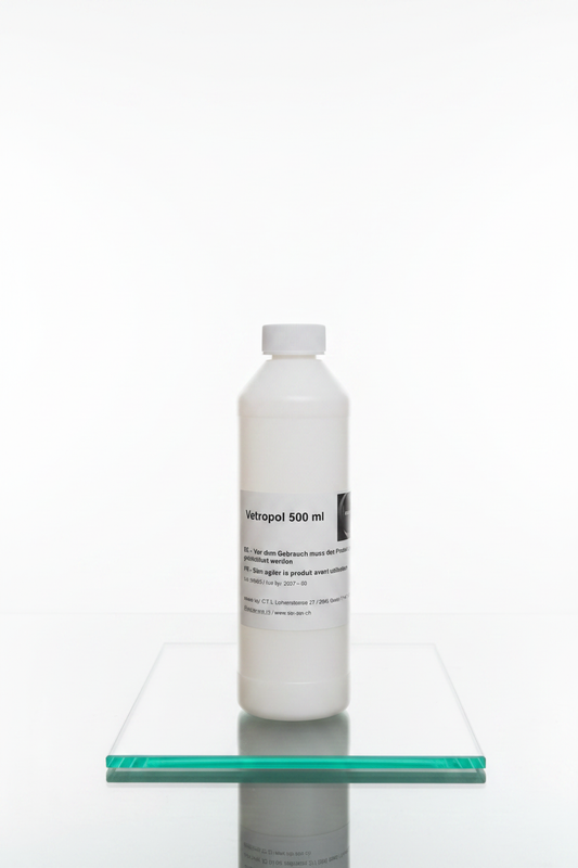 Vetropol 500ml Flasche auf Glasboden
